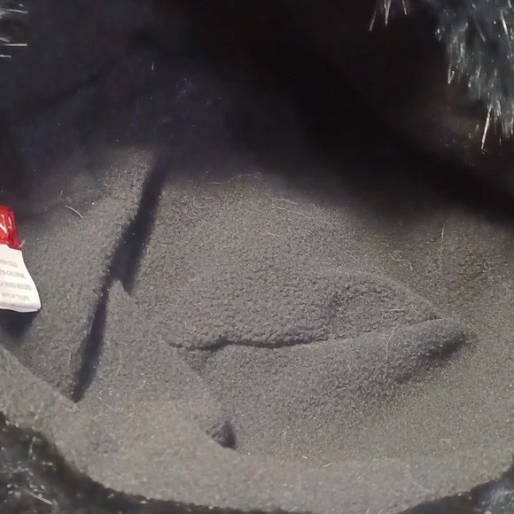 Hat - Picture 5 of 8